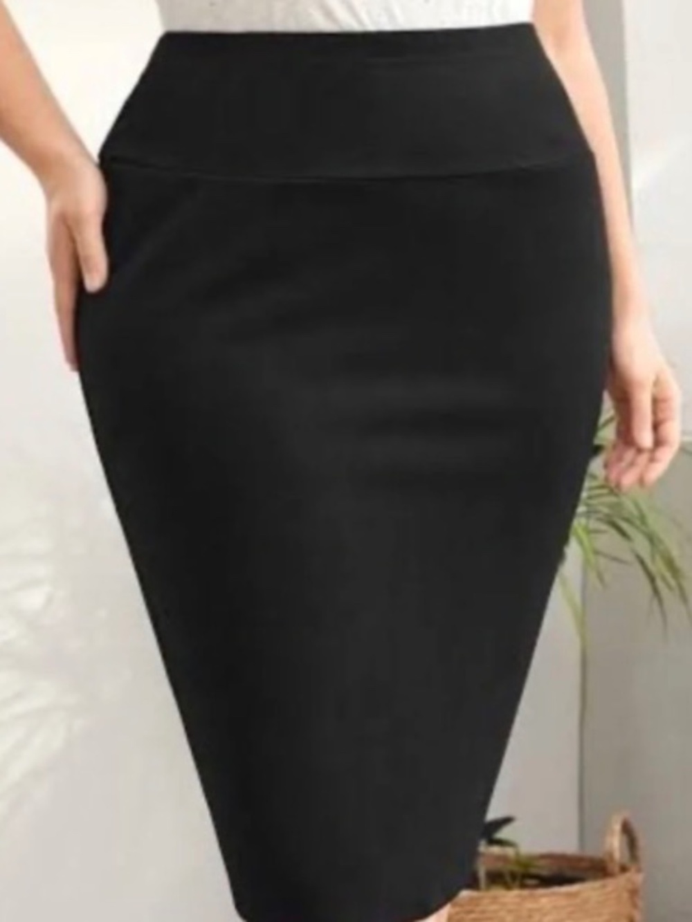 Soho Lady Black Stretch Pencil Skirt L